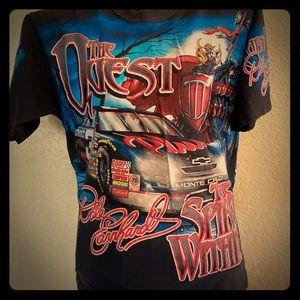 The Quest Vintage all over print tee